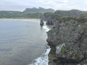 El nord d’Okinawa: del aquari de Churaumi fins al Cap Hedo – 沖縄の北